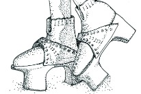 Da die mittelalterlichen Schuhe noch nicht über doppelt genähte harte Sohlen (Innen- und Laufsohle) verfügten, waren sogenannte Trippen nötig, um Schuhe und Füsse vor Nässe und Schmutz zu schützen.